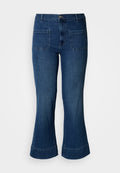 Blaue Jeans aus Denim mit weitem Bein, vorderen aufgesetzten Taschen, Gürtelschlaufen und einem Knopfverschluss an der Taille.