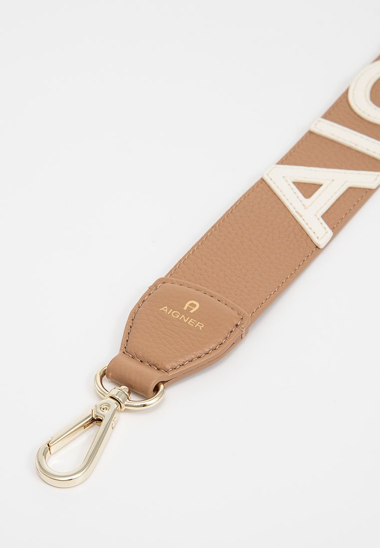 AIGNER FASH