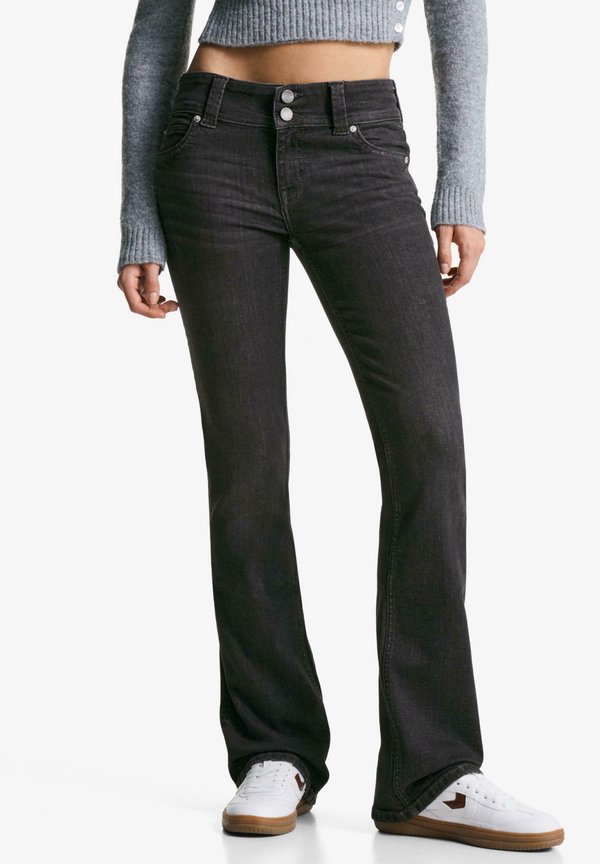 Bershka Straight leg jeans - black