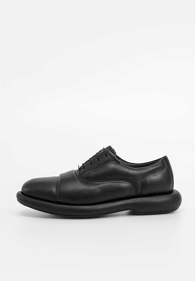 Clarks CUR