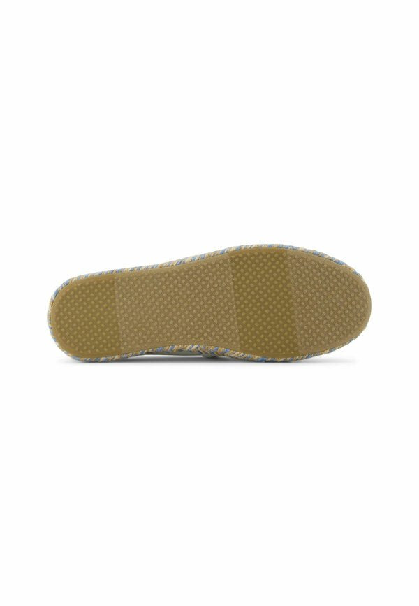 TOMS