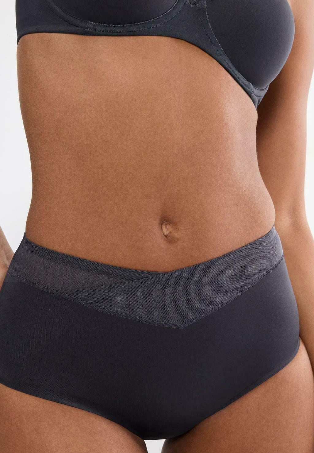 Triumph SHAPE SENSATION T MAXI
