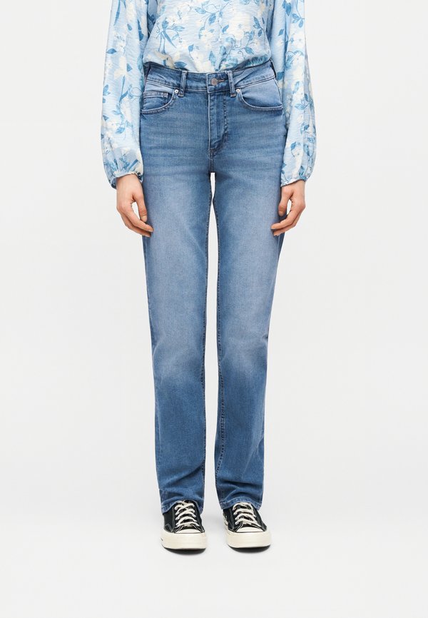 Vero Moda VMNANNA - Slim fit jeans - medium blue denim