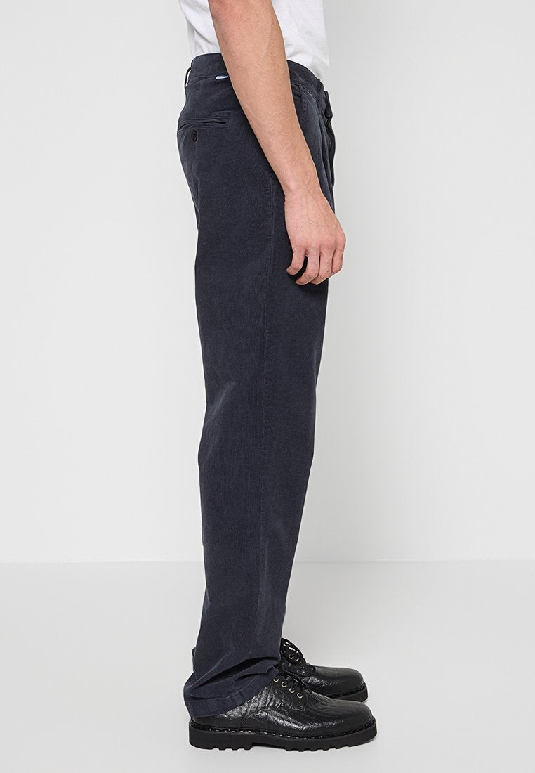 RELAXED FIT Media 2