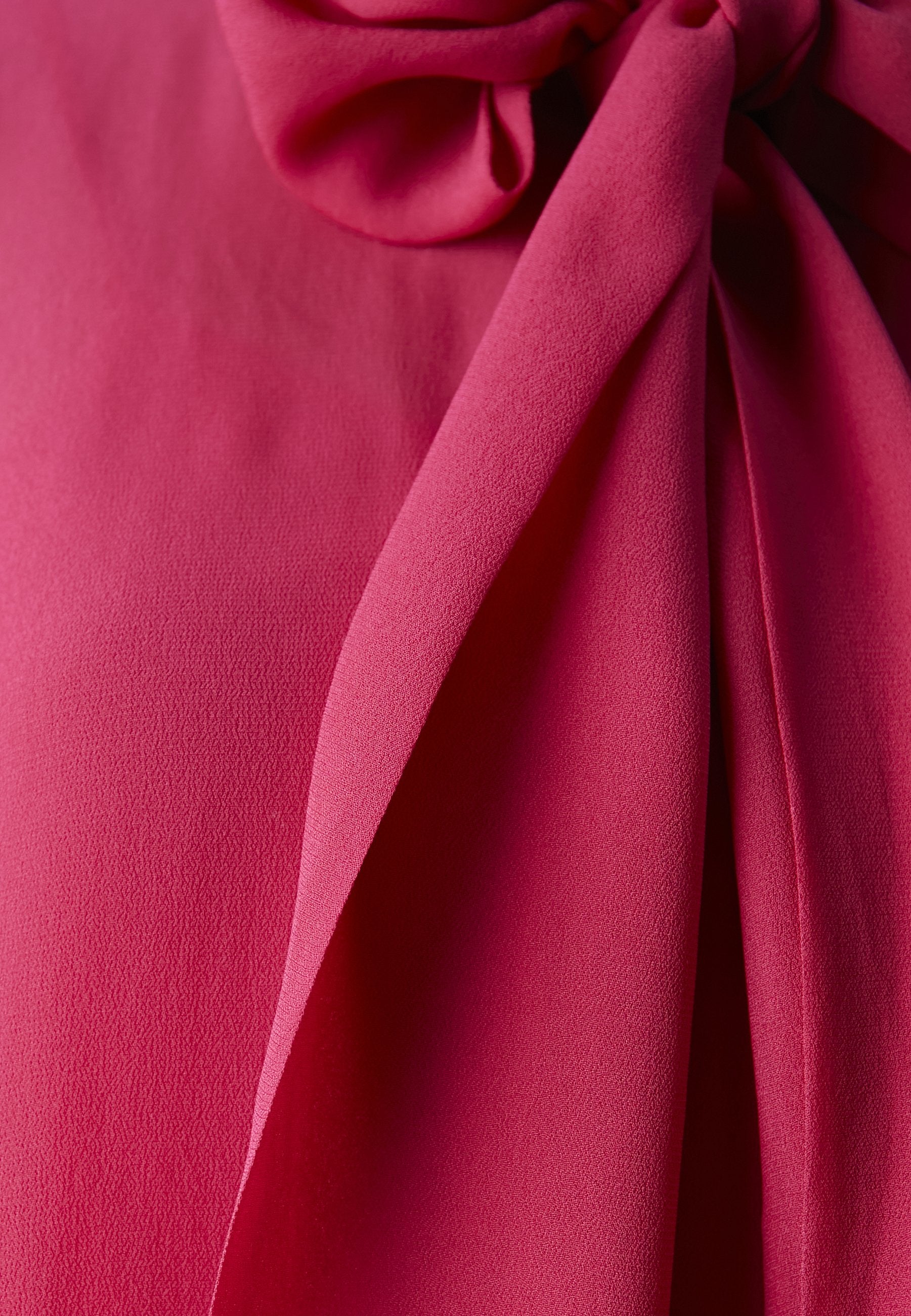 BOW BLOUSE Media 5