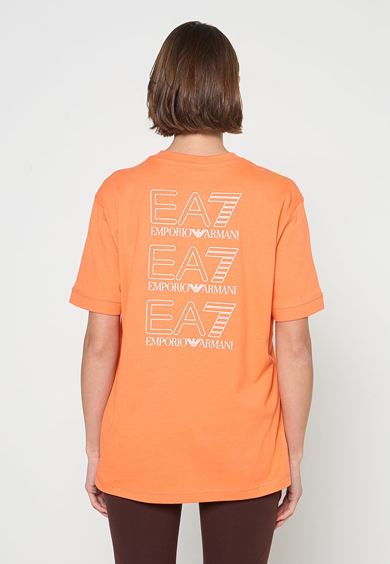 EA7 Emporio Armani T-Shirt print Media 3