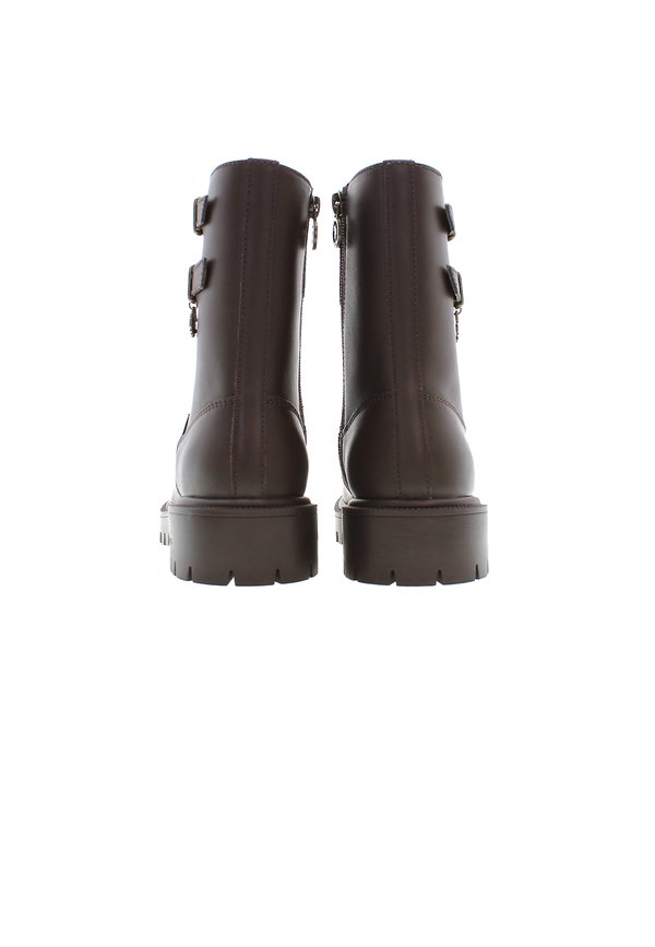 U.S. Polo Assn.