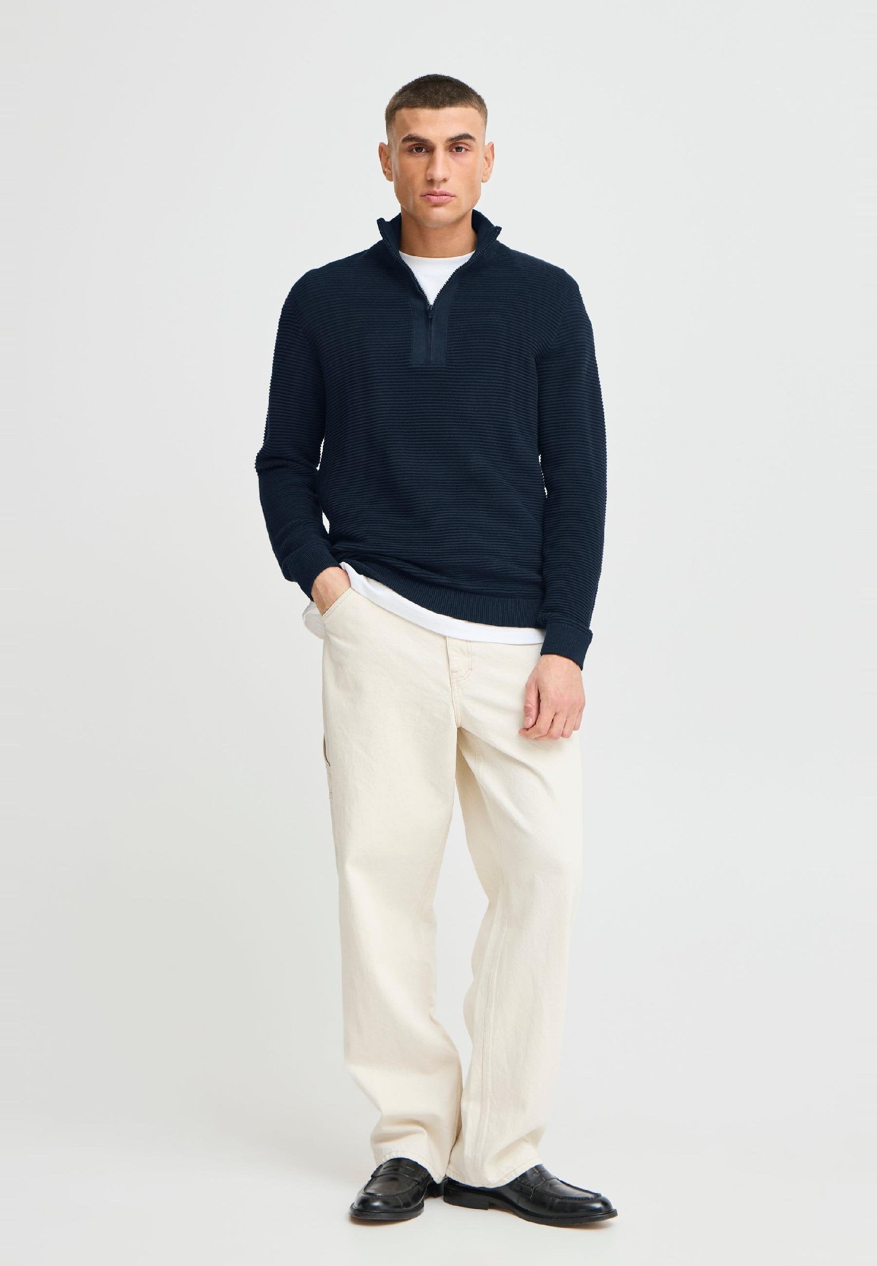SDVALENCIA FINE KNIT TROYER Media 4