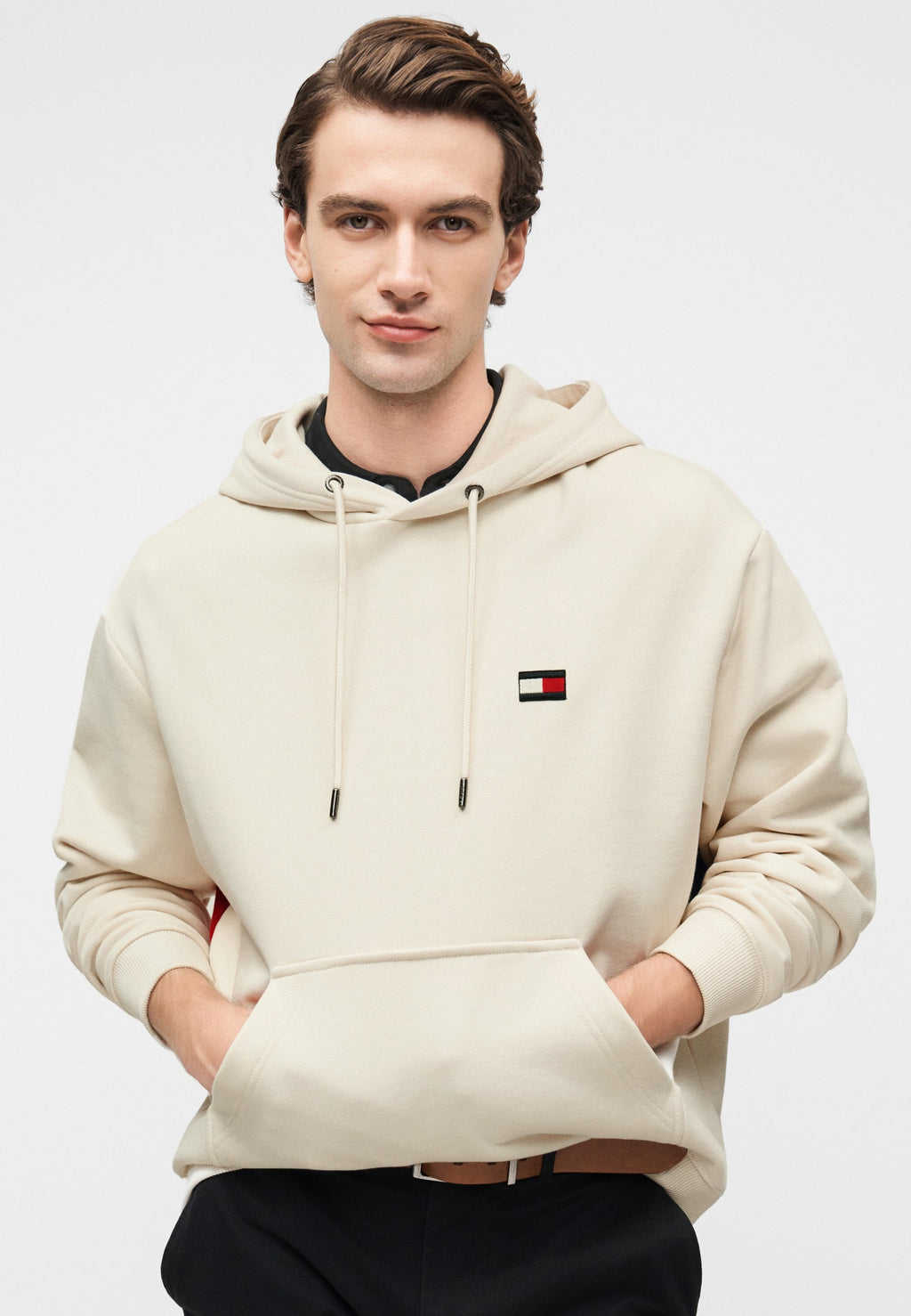 RELAXED BACK FLAG TERRY HOODY Media 5