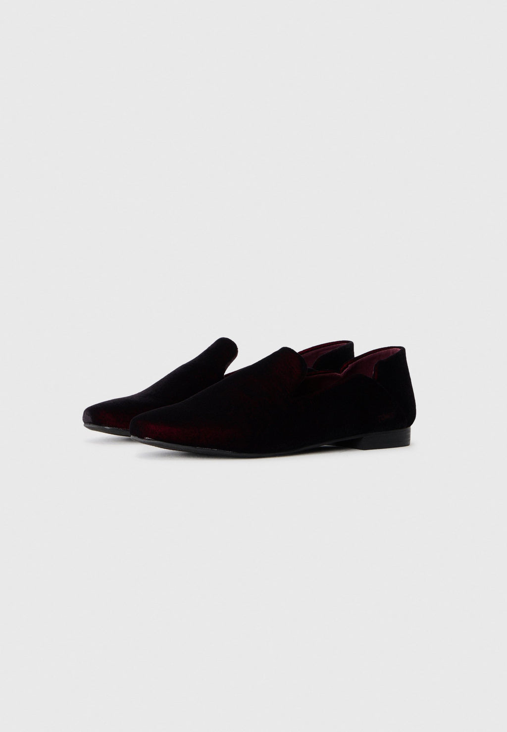 TOMS LARA