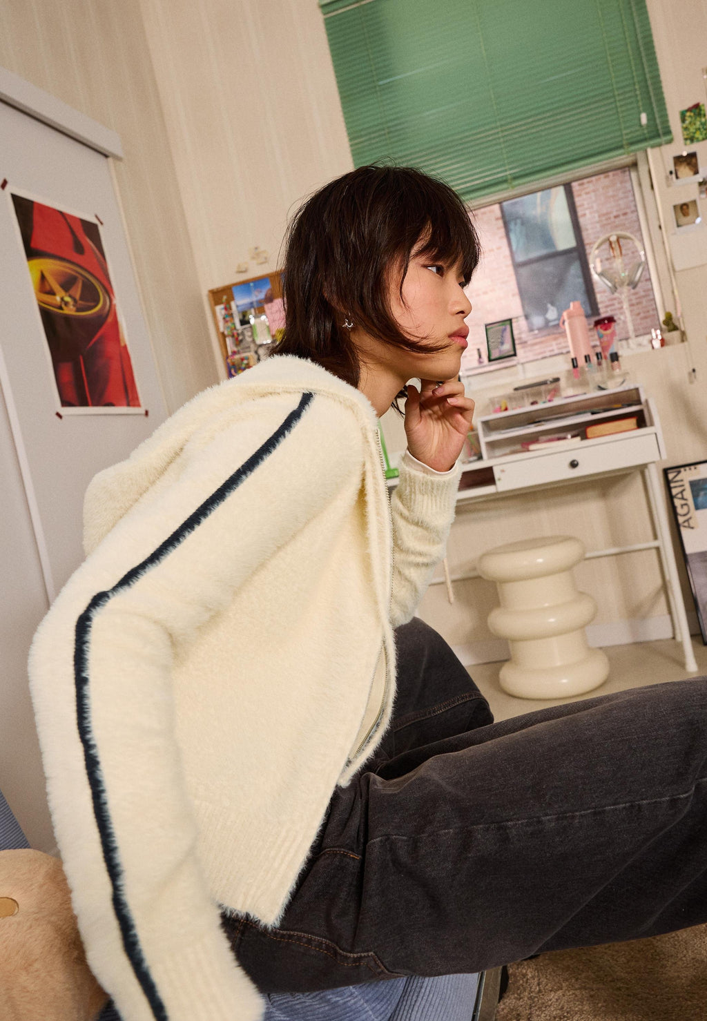 Bershka EMBROIDERED ZIP-UP
