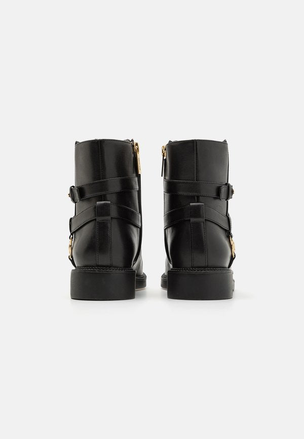 MICHAEL Michael Kors ABIGAIL FLAT BOOTIE