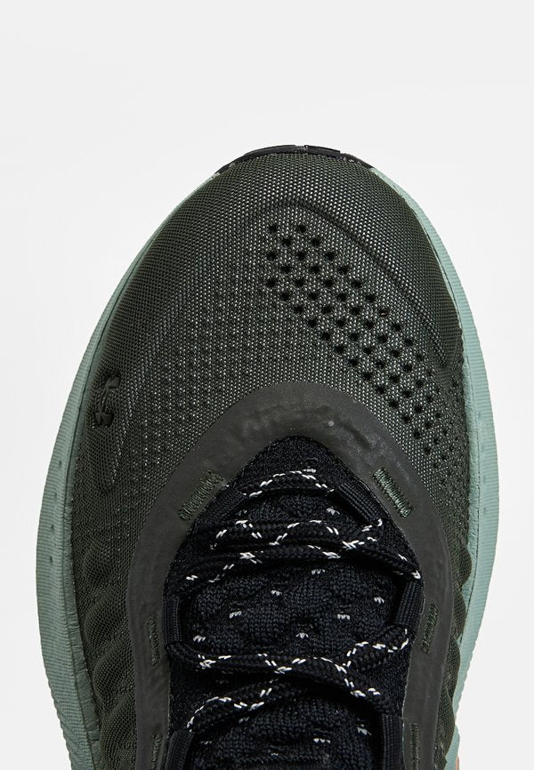 Under Armour PHANTOM 4
