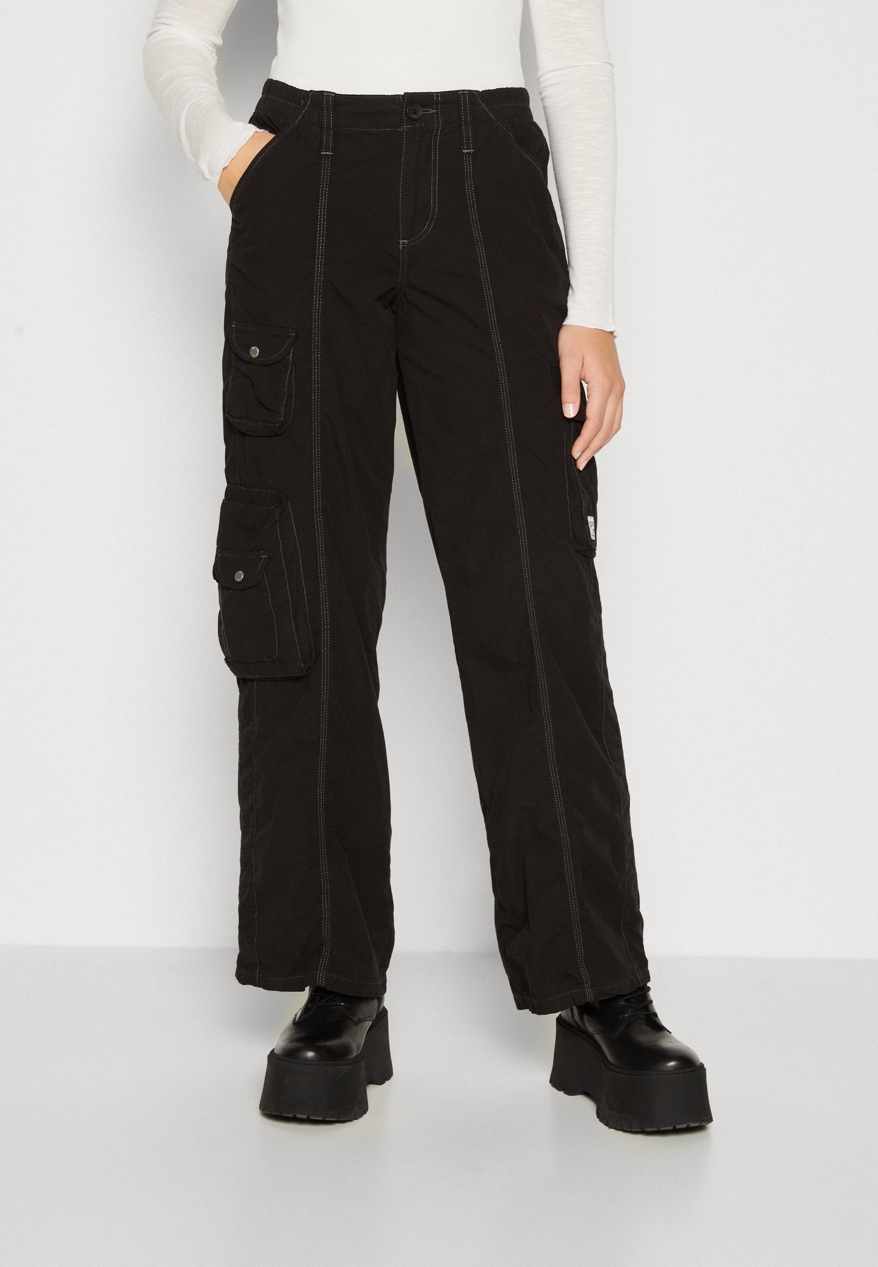 BDG Urban Outfitters NEW PANT