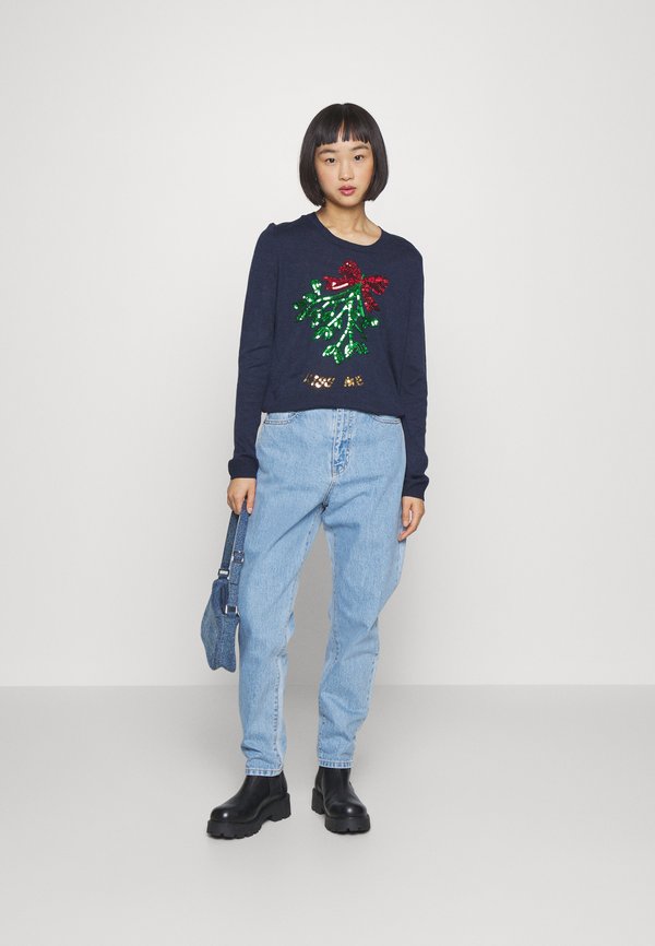 ONLY Petite ONLXMAS MISTLETOE O NECK