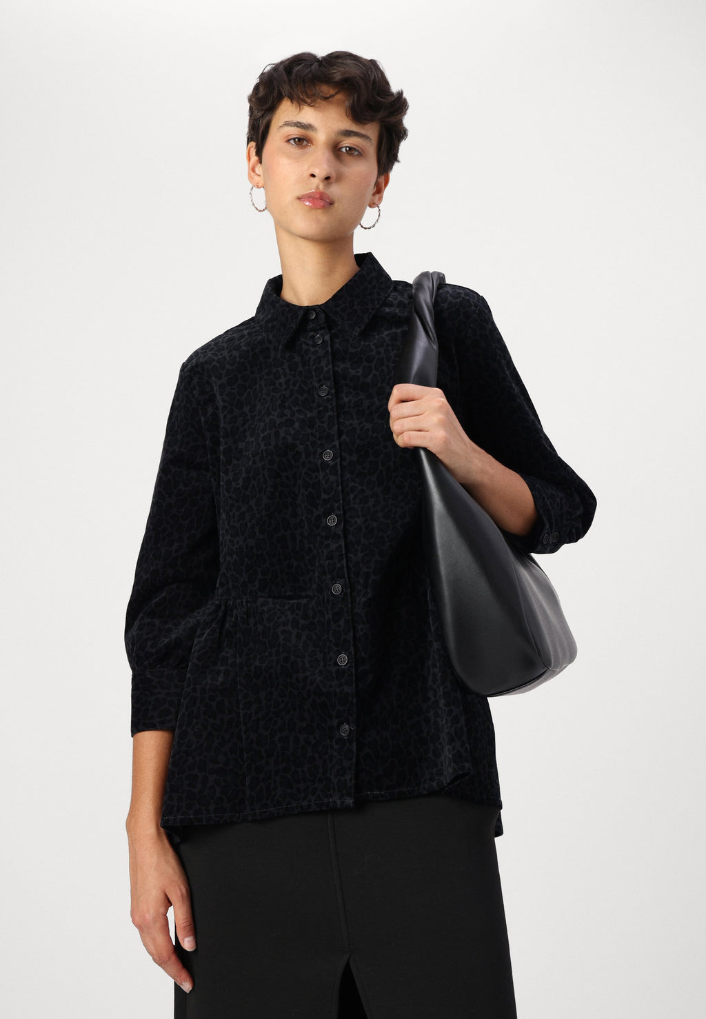 ONLCANBERRA LEO SHIRT  Media 5