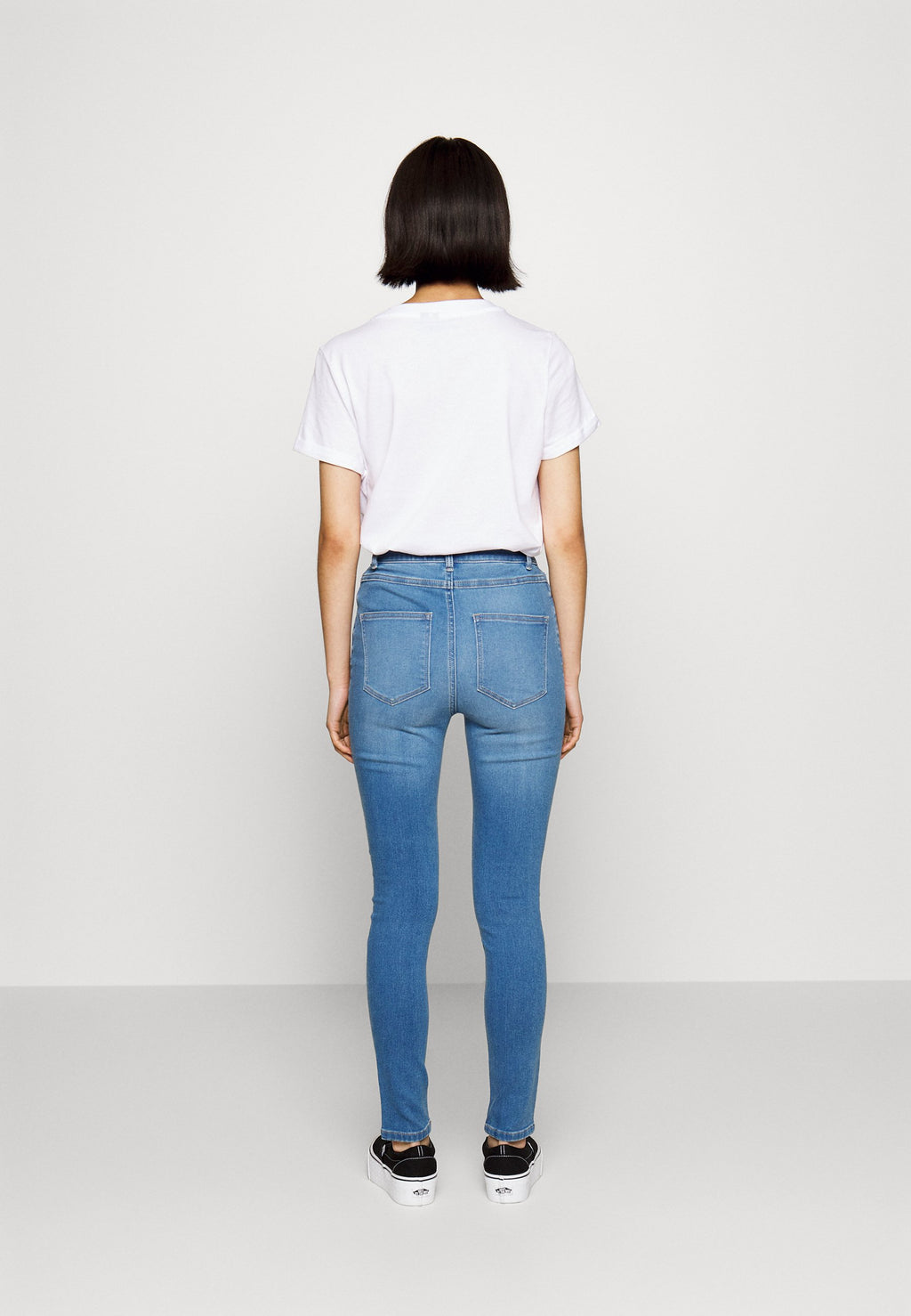ONLDRUNA SKINNY GUOBOX  Media 4
