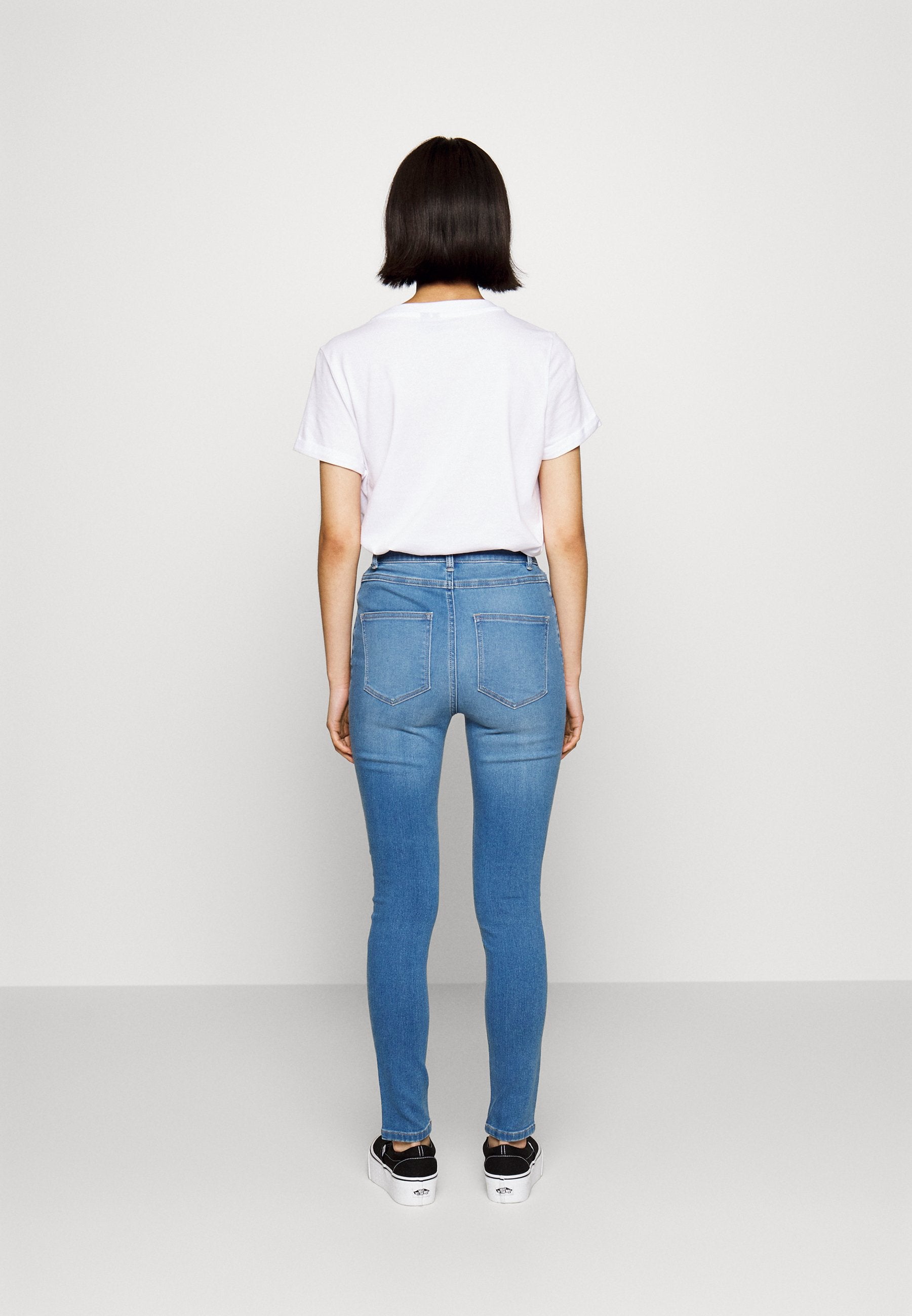 ONLDRUNA SKINNY GUOBOX  Media 4