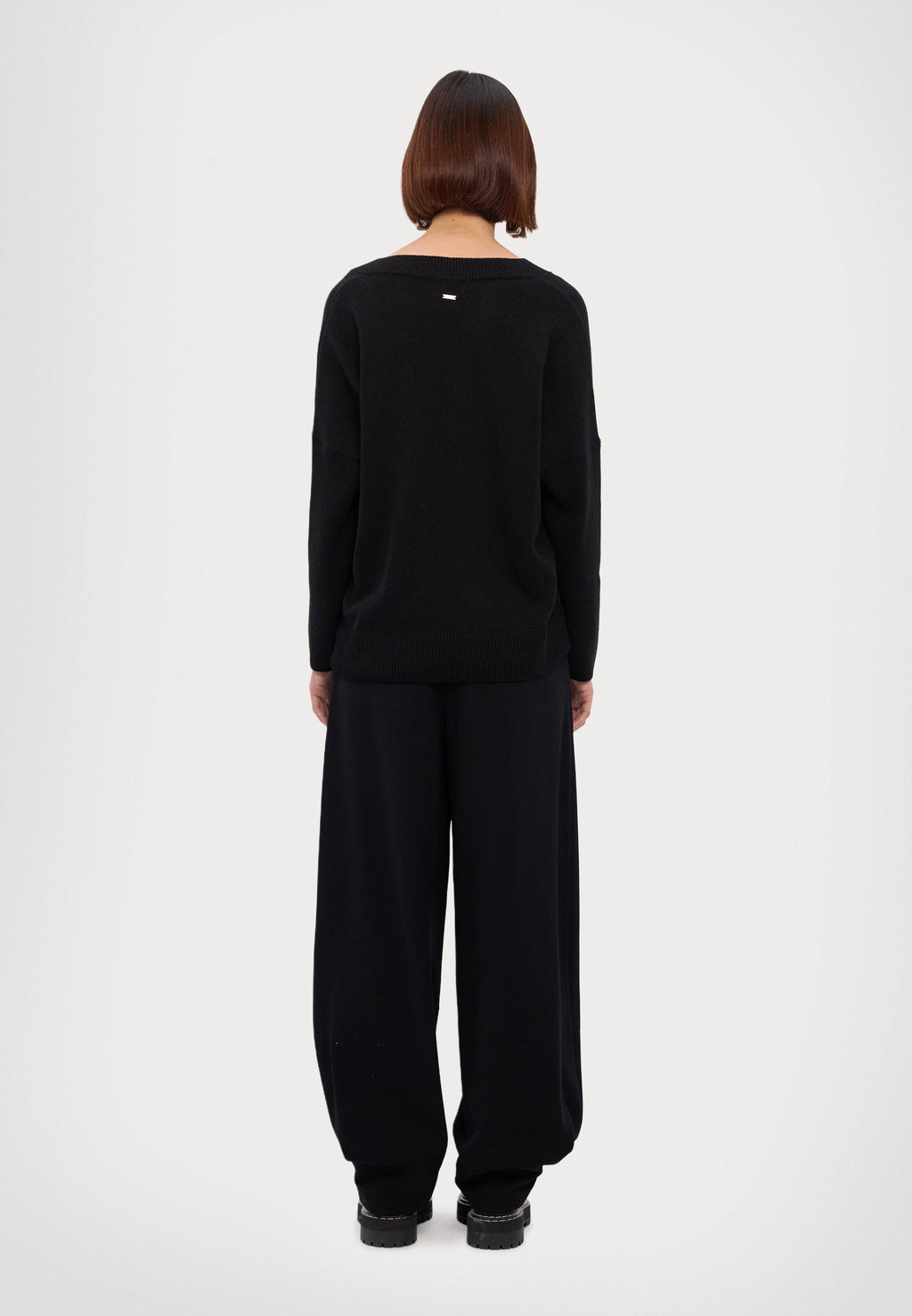 PULLOVER Media 4