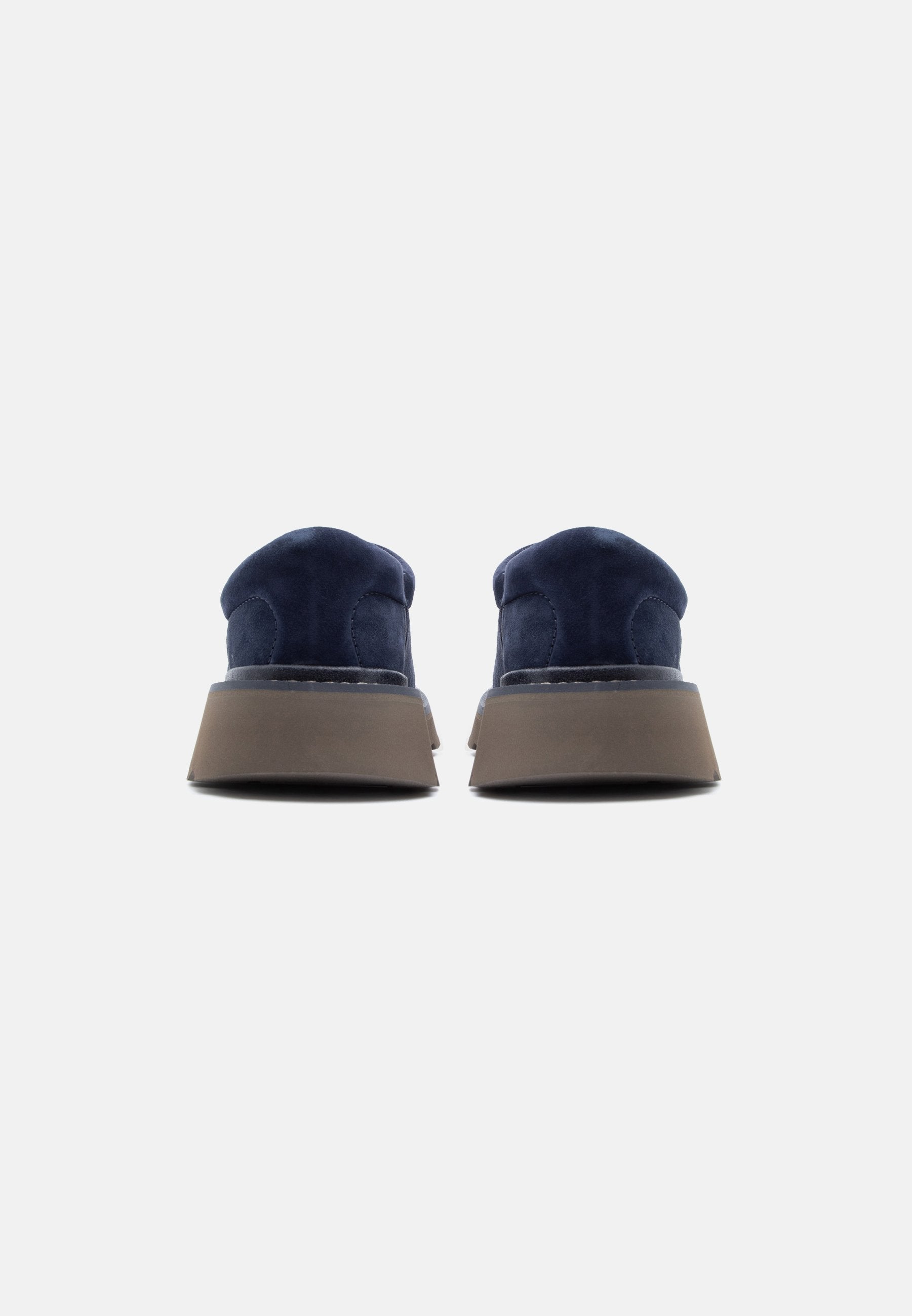 UGG TASMAN