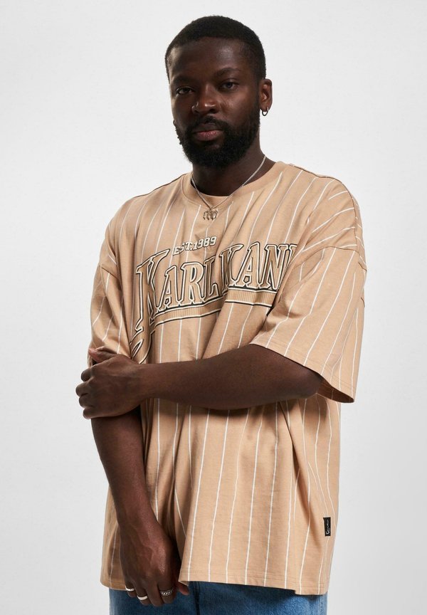 Karl Kani TREING BOXY PINSTRIPE