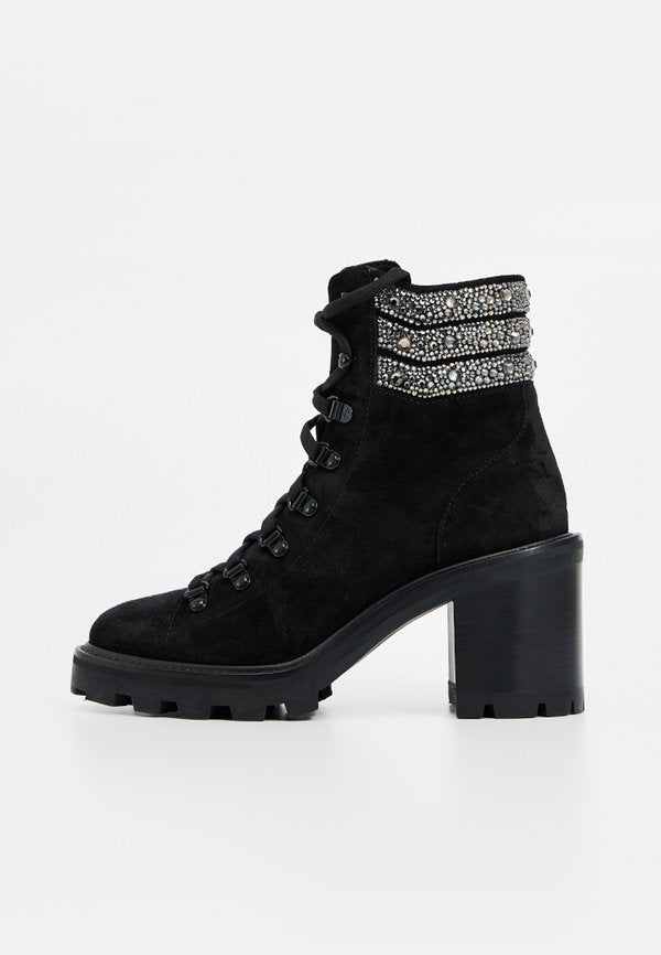 Jimmy Choo ESHE