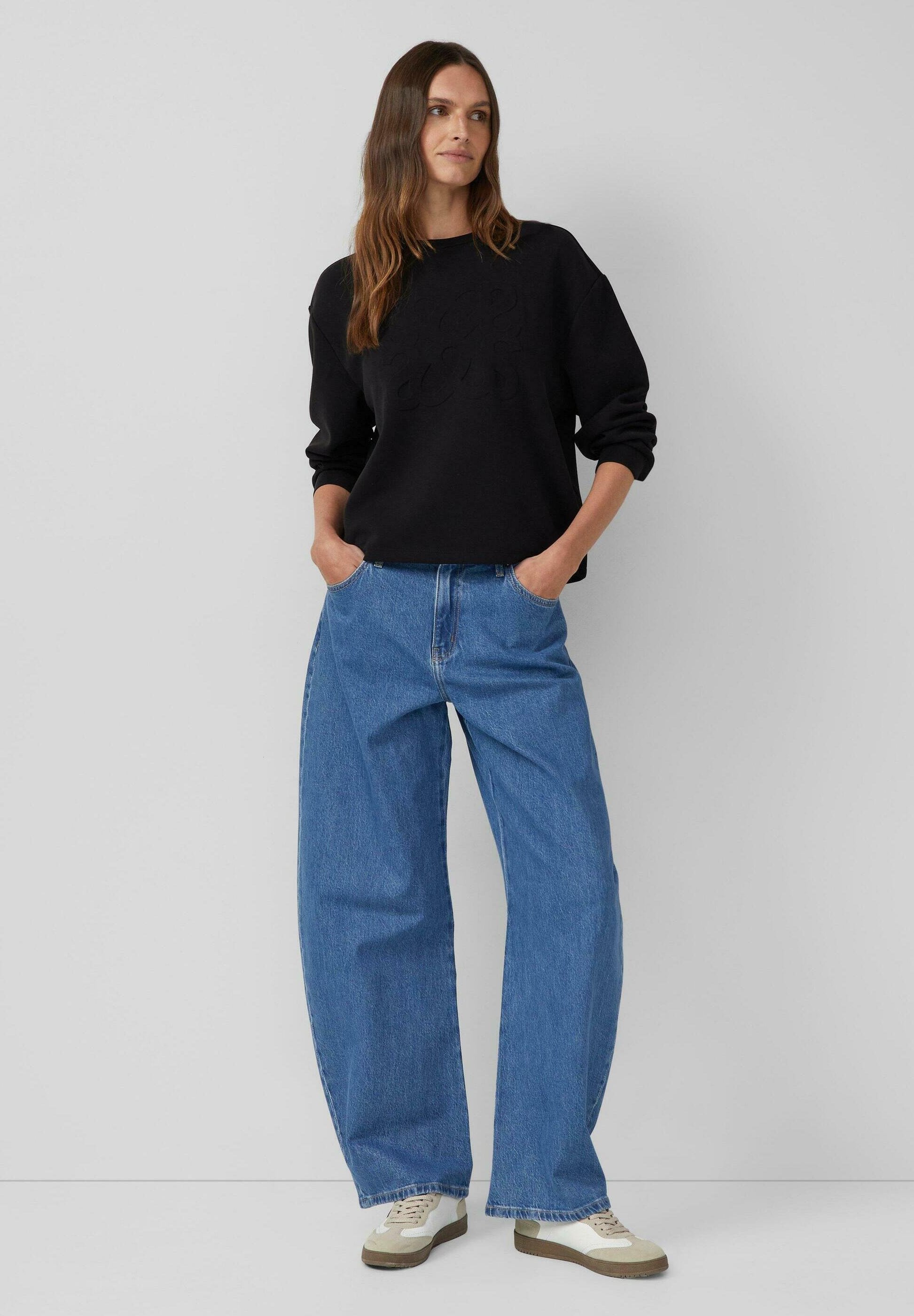 s.Oliver Sweatshirt Media 2