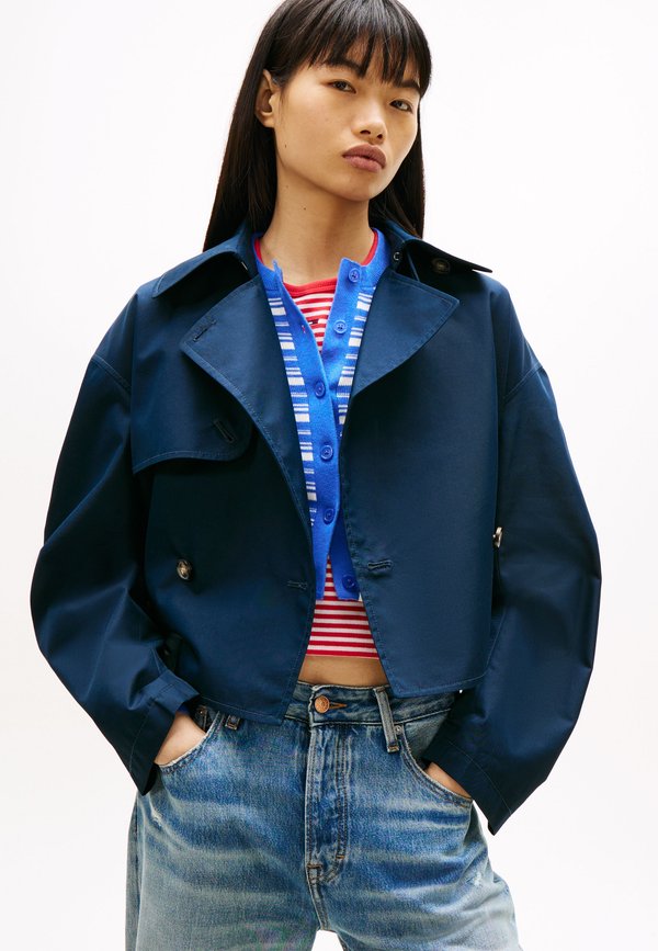 Tommy Jeans WATER REPELLENT RELAXED SHORT TRENCH COAT