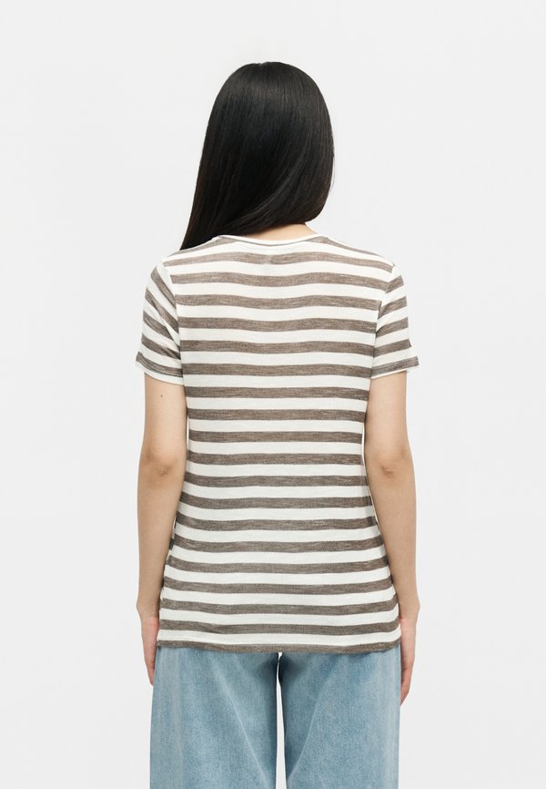 ONLY Tall ONLLIRAN O NECK TEE