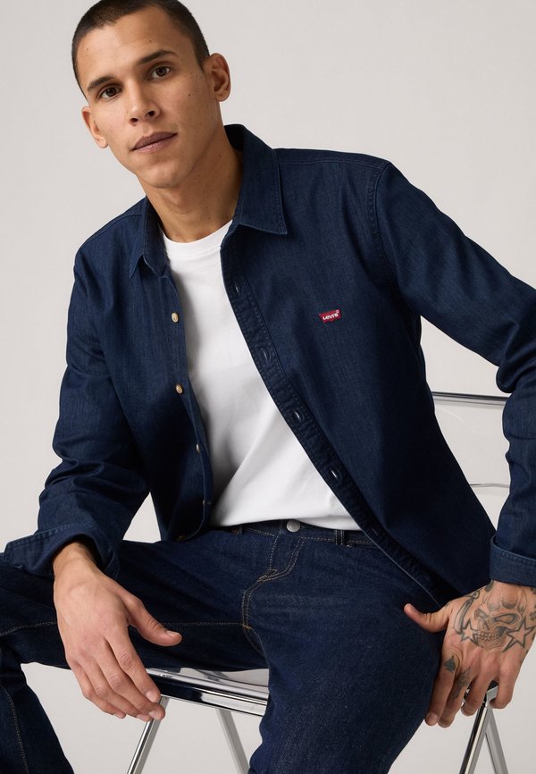Levi's® BATTERY SHIRT - Shirt - mookie dark wash