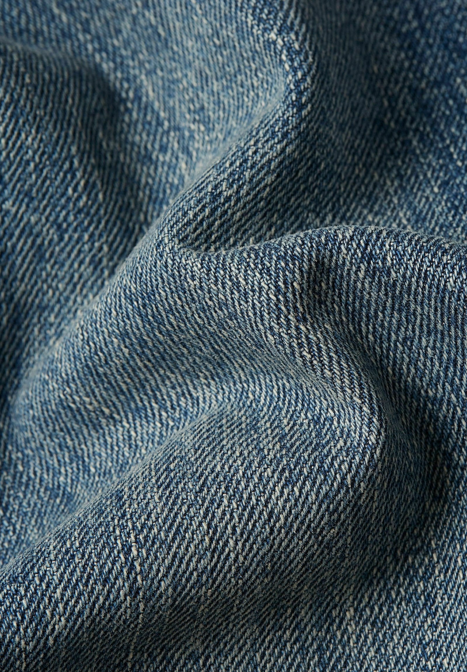 G-LOW Media 6