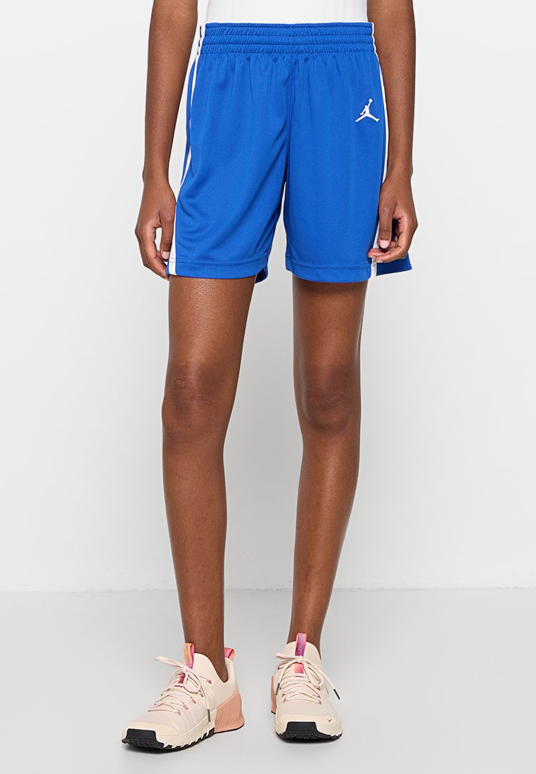 Nike Performance