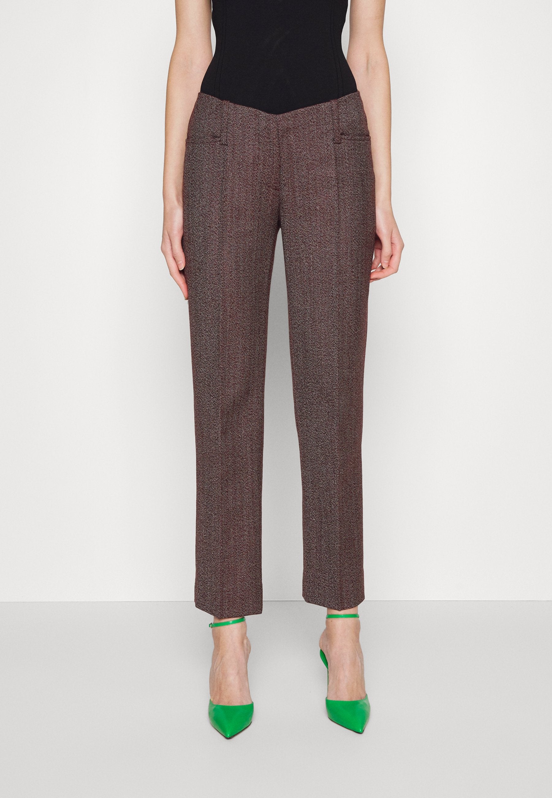 Victoria Beckham FRONT CROPPED TROUSER