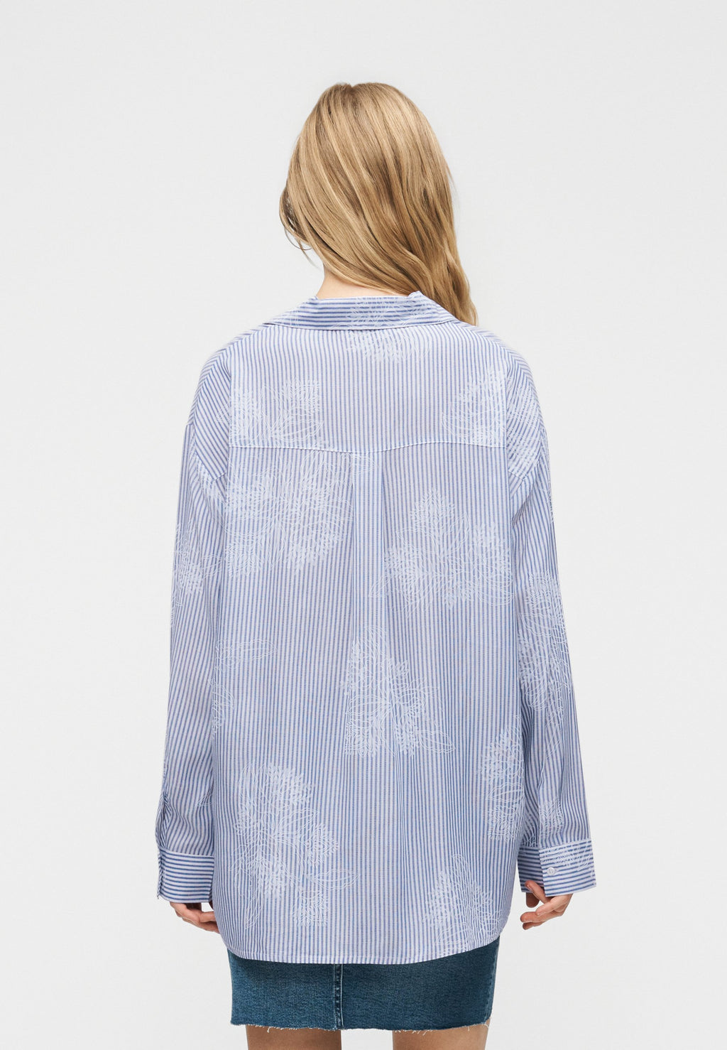 ONLMIKELA STRIPED SHIRT  Media 4