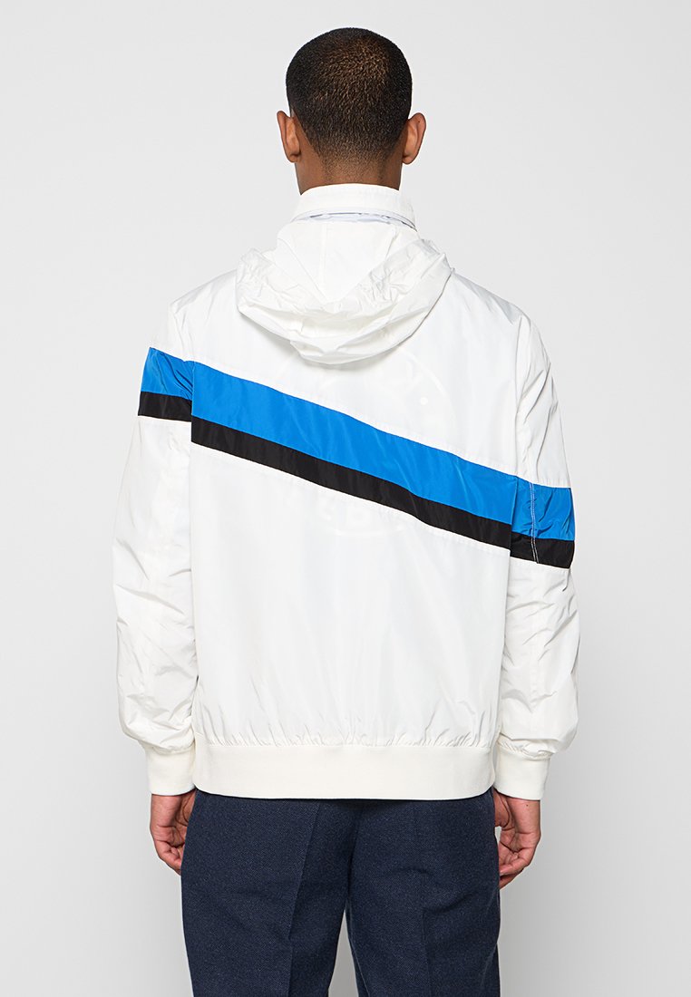 KARL LAGERFELD Leichte Jacke Media 3