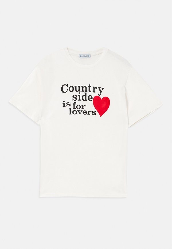 BLUEMARBLE COUNTRYSIDE IS FOR LOVERS
