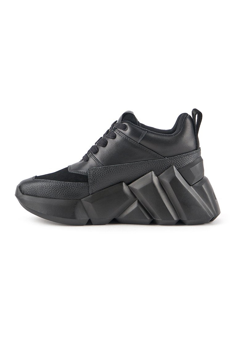 United Nude SPACE KICK