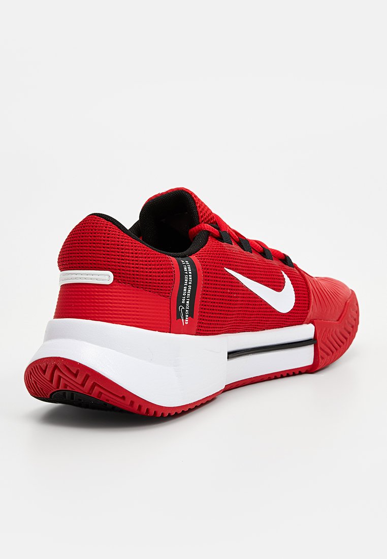 Nike Performance ZOOM GP CHALLENGE 1