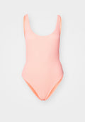 SEA DIVE RETRO ONE PIECE Media 1