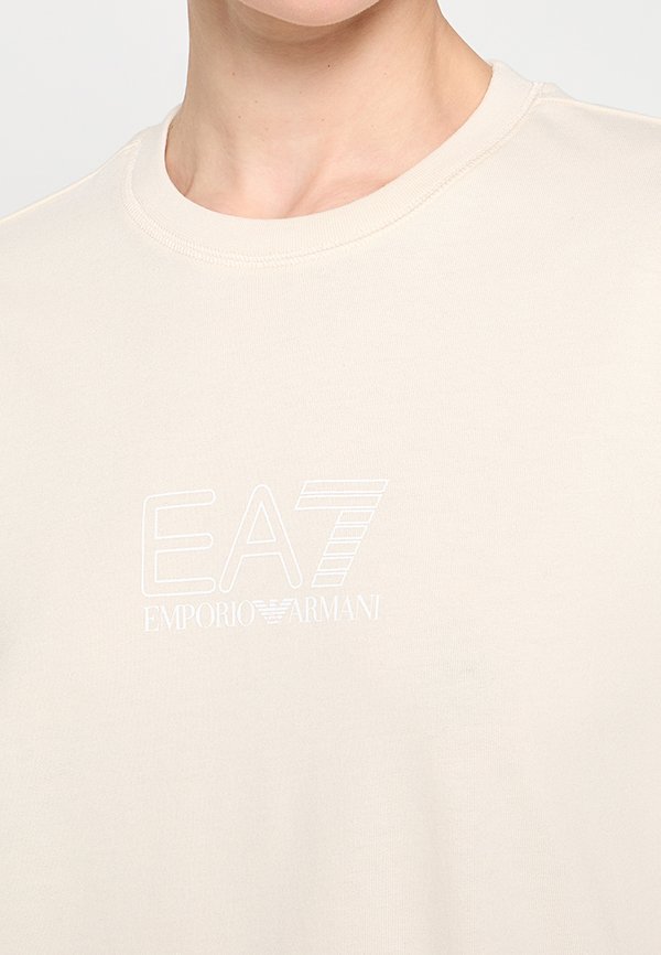 EA7 Emporio Armani