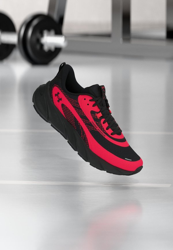 Under Armour Training shoe - racer red/black