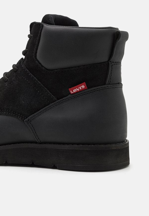 Levi's® JAX PLUS