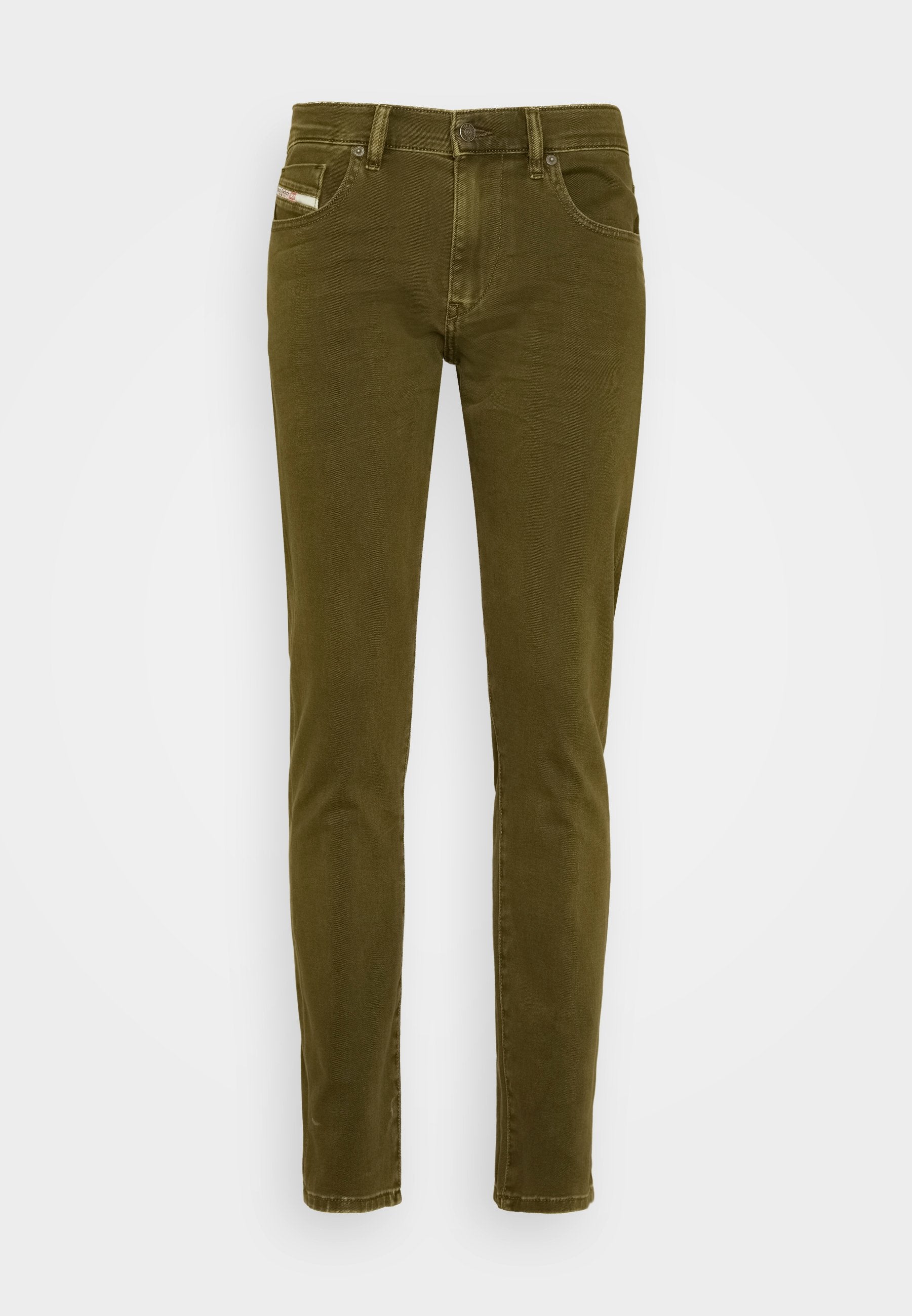 Olivgrüne Stretch-Jeans mit Slim-Fit, fünf Taschen-Design und sichtbarem Stichdetails an der vorderen Tasche.