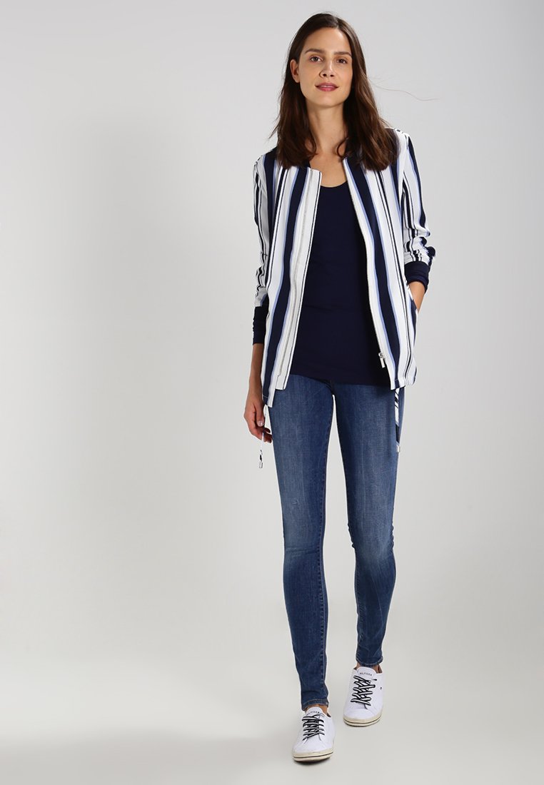 LYNN MID SUPER SKINNY  Media 2