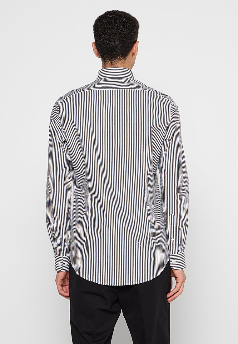 Michael Kors SLIM FIT