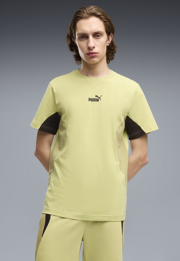 Puma ESSENTIALS BLOCK T-SHIRT - Print T-shirt - rustic olive