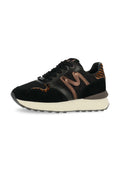 Schwarze Sneaker aus Netzstoff, Wildleder und Kunstleder. Mit Bronzeakzenten, einem strukturierten Muster und einer weißen Zwischensohle mit schwarzer Laufsohle.