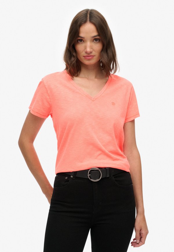 Superdry & Co SUPERDRY STUDIOS SLUB EMBROIDERED T-SHIRT.. - Basic T-shirt - fluro coral