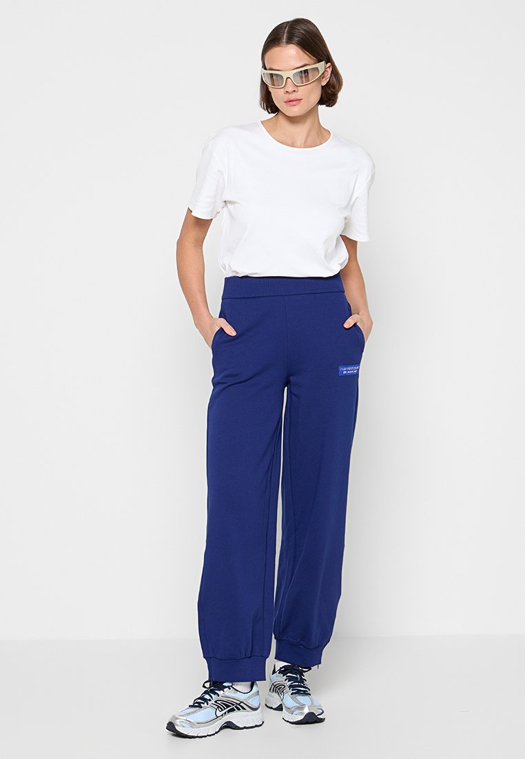 Armani Exchange Jogginghose Media 2