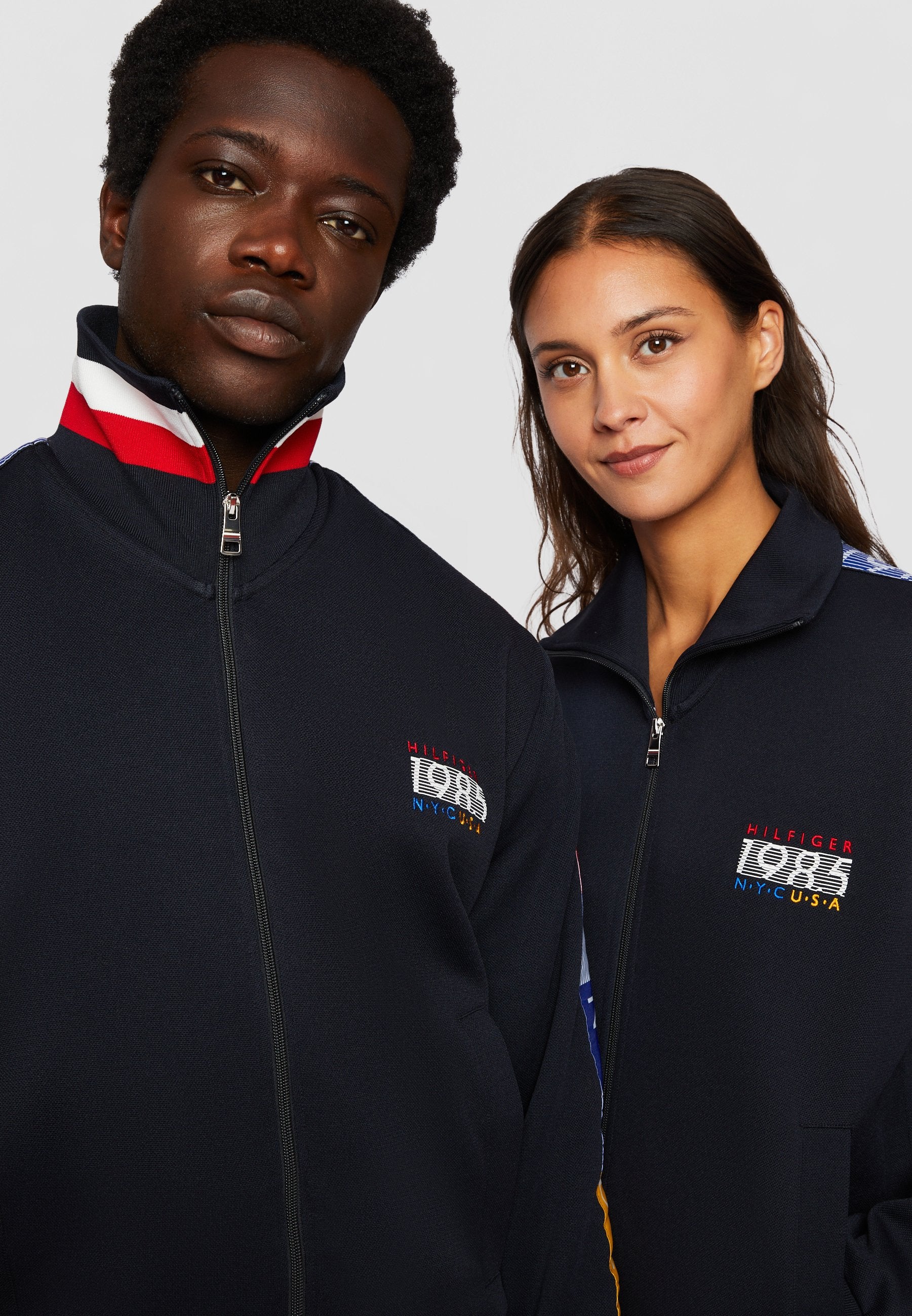 EXCLUSIVE UNISEX HILFIGER TEAM TRACK SUIT SET Media 6